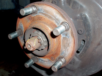 Brake Tech Feature: Rotors and Friction Service – UnderhoodService