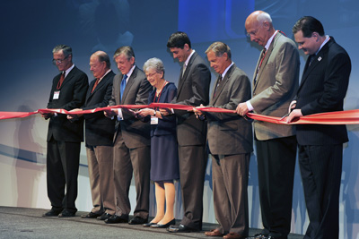 Left to right: Kenosha Mayor Keith Bosman, retired Snap-on CEO Robert Cornog, current Snap-on chairman and CEO Nick Pinchuk, Mary Johnson, Congressman Paul Ryan, Greg Johnson, retired CEO Jack Michaels and Alderman Ray Misner, cutting the ribbon at the Snap-on IdeaForge grand opening event.